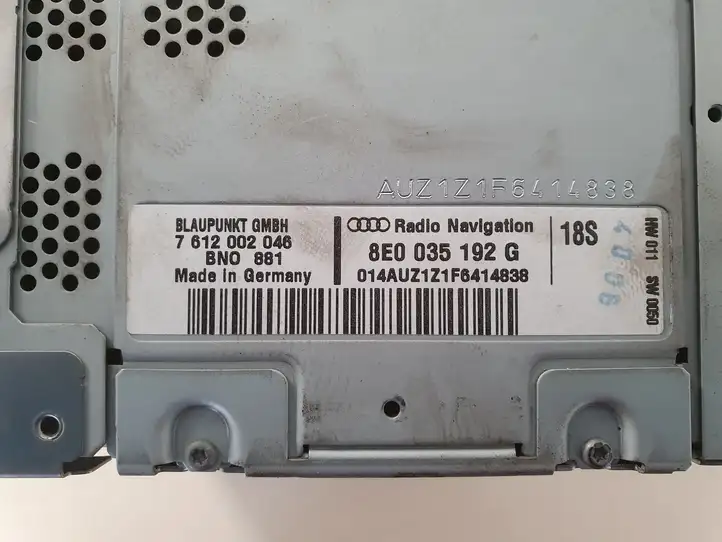 Audi A4 S4 B7 8E 8H (2004 - 2009) 8E0035192G Магнитола / мультимедийная система — фото 3
