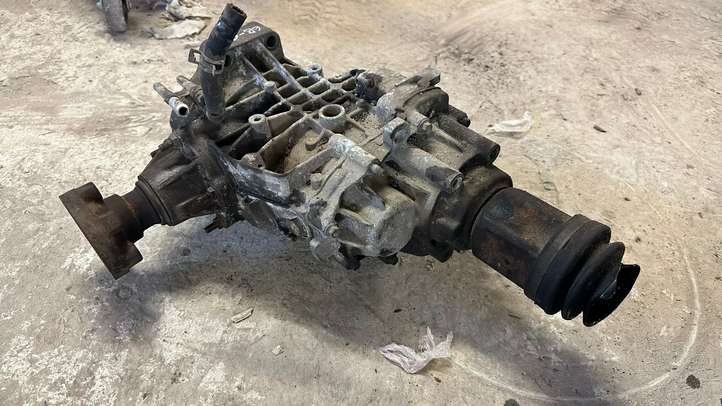 Land Rover Freelander (2006 - 2010)   Редуктор коробки передач (раздатка)