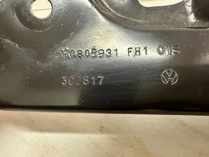 Volkswagen Golf VII (2013 - 2019) 5G0805931 Верхняя панель радиатора — фото 3