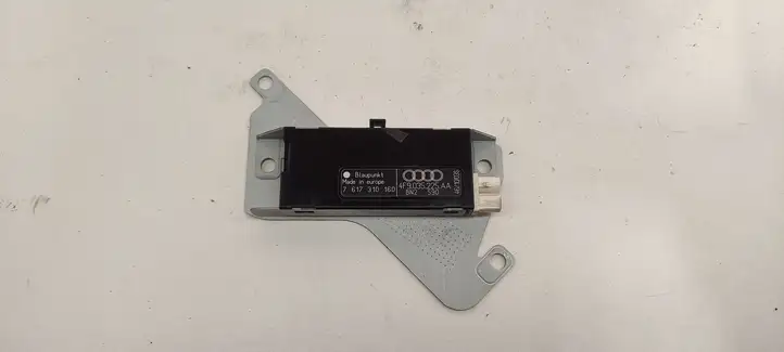 Audi A6 S6 C6 4F (2008 - 2011) 4F9035225AA Усилитель антенны — фото 2