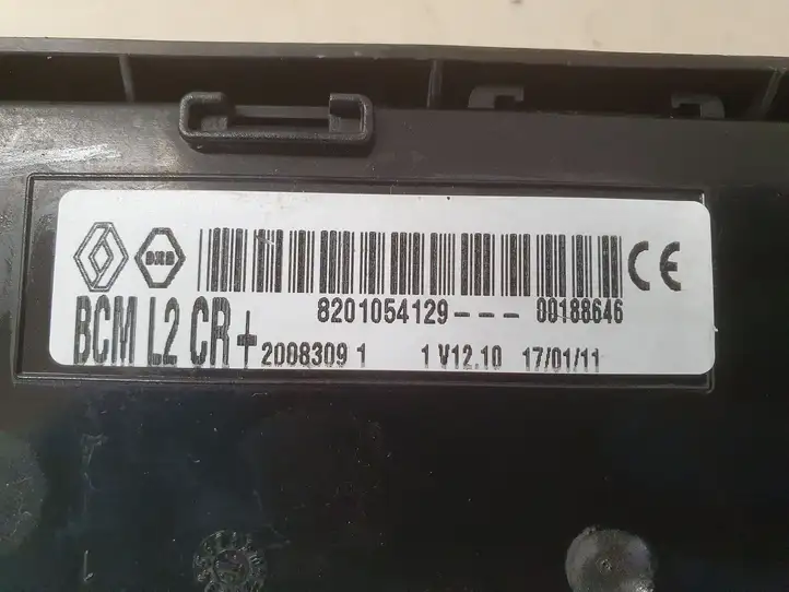 Renault Clio III (2005 - 2012) 8201054129 Модуль комфорта — фото 4