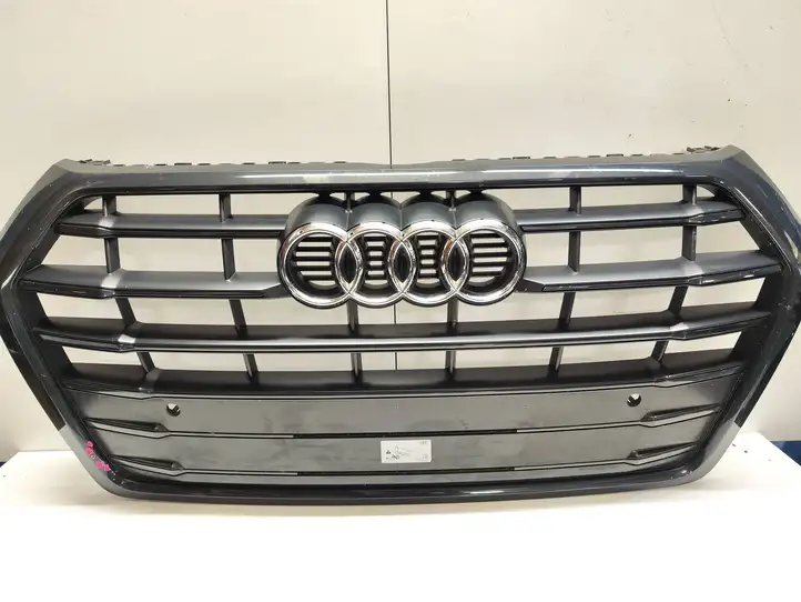 Audi Q5 SQ5 (2017 - ) 80A853651C Верхняя решетка радиатора — фото 1