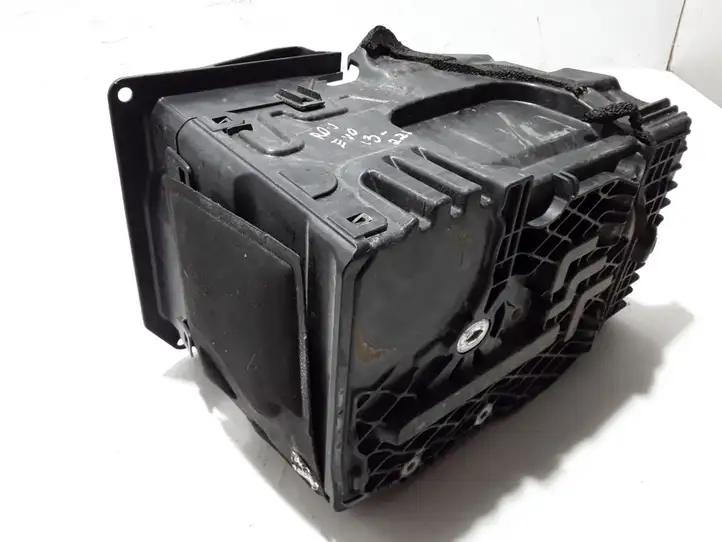 Land Rover Evoque I (2011 - 2015) 31299569 Держатель аккумулятора — фото 2