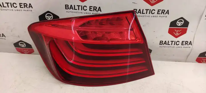 BMW 5 F10 F11 (2009 - 2016) 18408001 Задний фонарь в кузове — фото 1