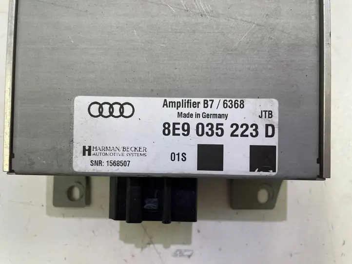 Audi A4 S4 B7 8E 8H (2004 - 2009) 8E9035223D Усилитель звука — фото 3