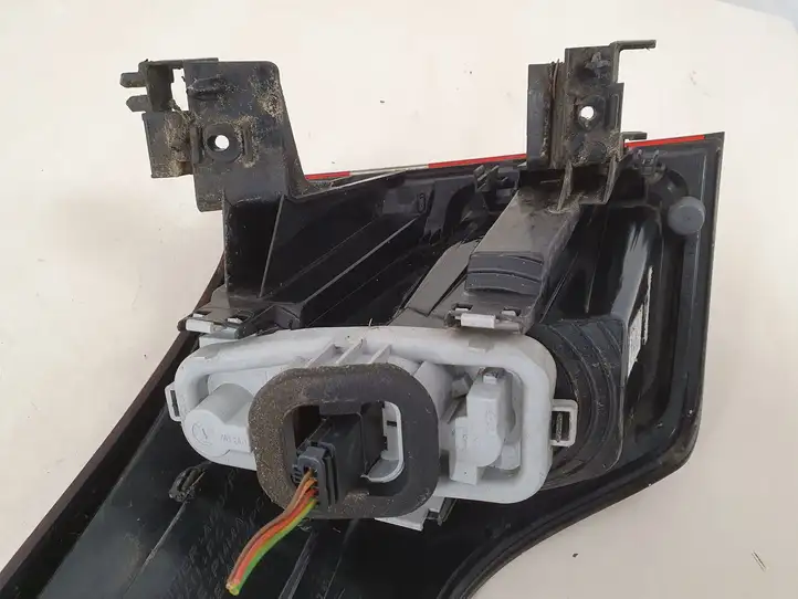 Citroen C4 I Picasso (2006 - 2013) 9673164780 Задний фонарь в кузове — фото 5