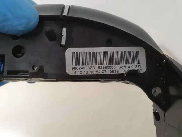 Citroen C4 I Picasso (2006 - 2013) 96624938ZD Кнопки на рулевом колесе — фото 4