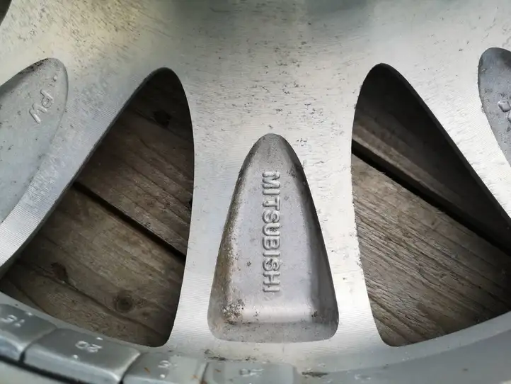 Mitsubishi Pajero (2011 - 2015) 9spoke NS-NW Mitsubishi R18 6x139,7 Лямбда-зонд — фото 1