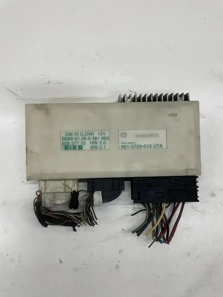 BMW 5 E39 (1996 - 2003) 61351387621 Блок Hi-Fi аудиосистемы — фото 1