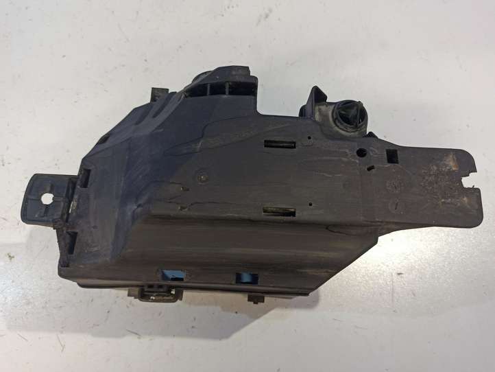 Volvo XC90 (2002 - 2006)  9452547 Крышка ящика предохранителей