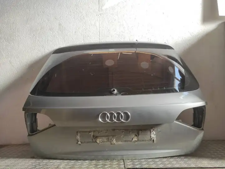 Audi A4 S4 B8 8K (2007 - 2011) LY7G Крышка багажника — фото 2