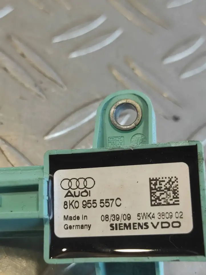 Audi A4 S4 B8 8K (2007 - 2011) 8K0955557C Датчик удара SRS — фото 3