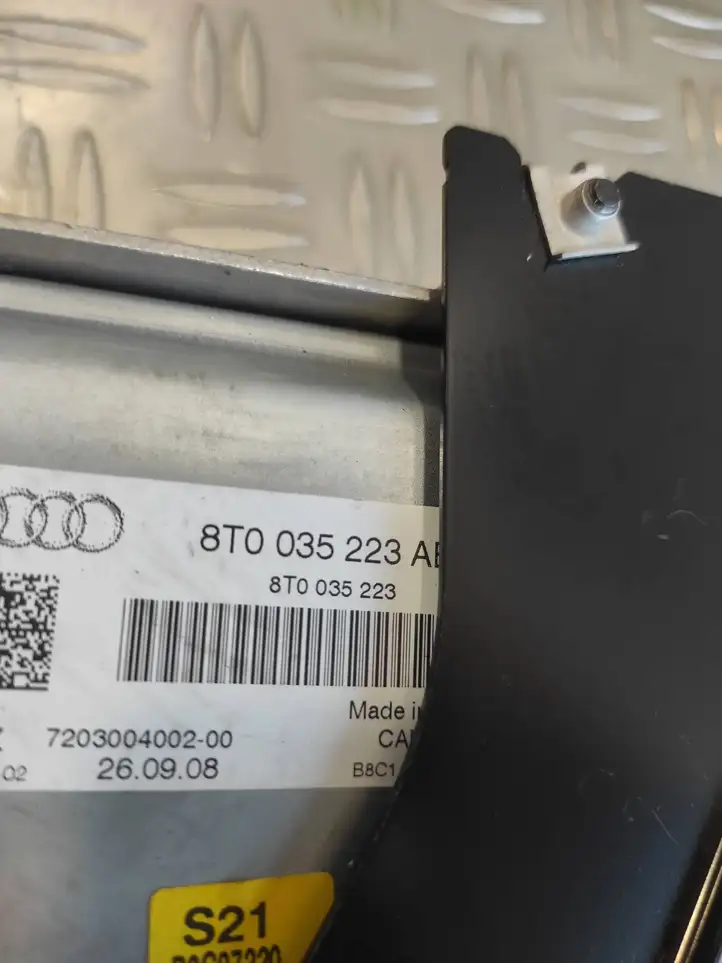 Audi A4 S4 B8 8K (2007 - 2011) 8T0035223AB Усилитель звука — фото 3
