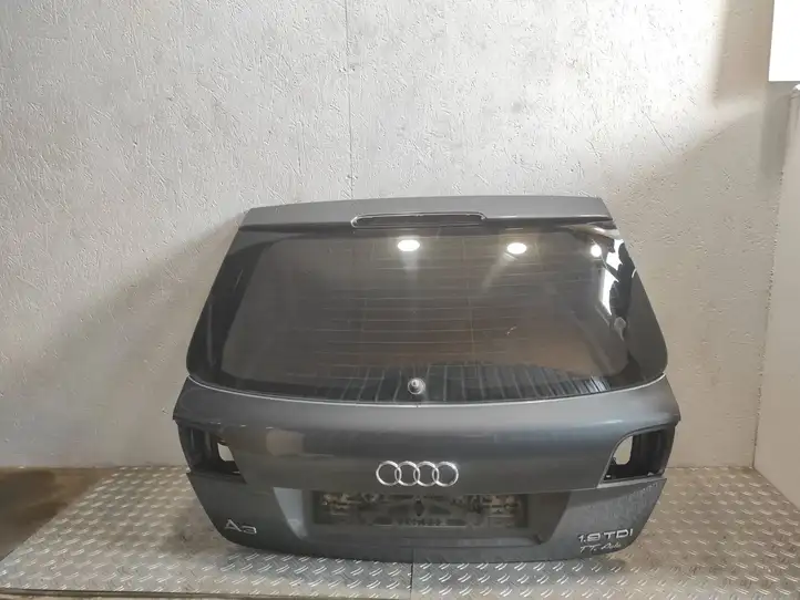 Audi A3/S3 8P (2004 - 2008) LX7Z Крышка багажника — фото 1