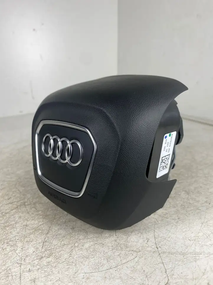 Audi A4 S4 B9 (2015 - 2019) 8W0880201AL Подушка безопасности руля — фото 3