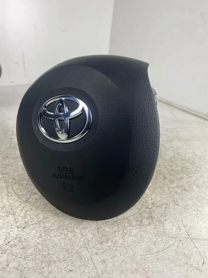 Toyota Yaris (2019 - ) 310093699B4U Подушка безопасности руля — фото 3