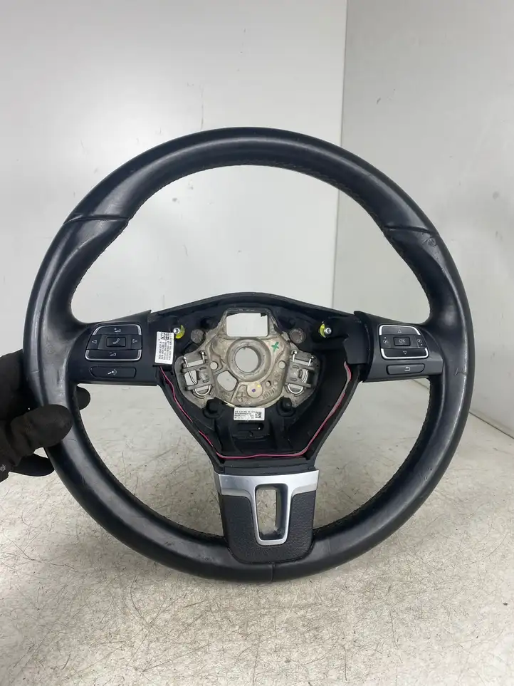 Volkswagen Golf VI (2009 - 2013) 3C8959538G Кнопки на рулевом колесе — фото 1