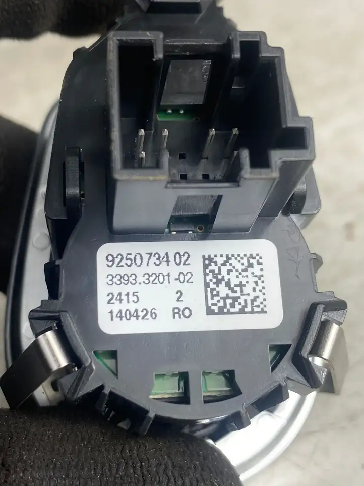 BMW 3 F30 F35 F31 (2012 - 2018) 9250734 Включатель зажигания и стартера — фото 4