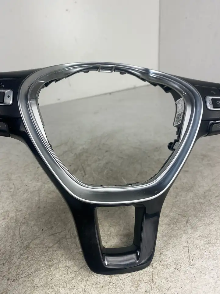 Volkswagen PASSAT B8 (2015 - ) 5G0959442K Кнопки на рулевом колесе — фото 4