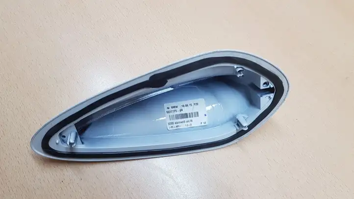 BMW X4 F26 (2014 - 2017) 9227775 Крышка GPS-антенны — фото 3