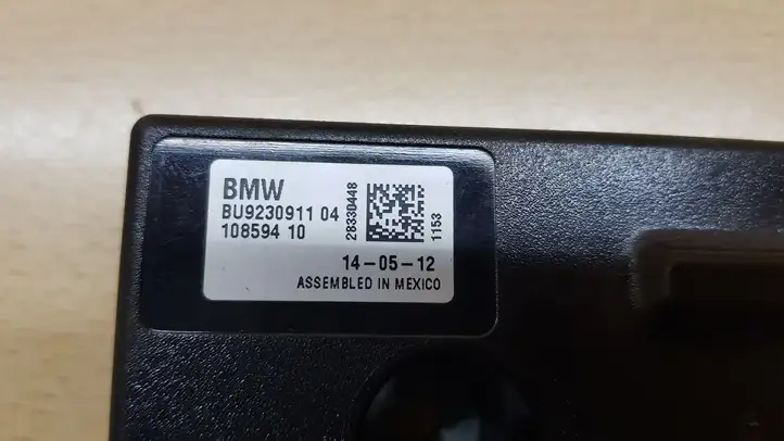 BMW 3 F30 F35 F31 (2012 - 2018) 9230911 Усилитель антенны — фото 3