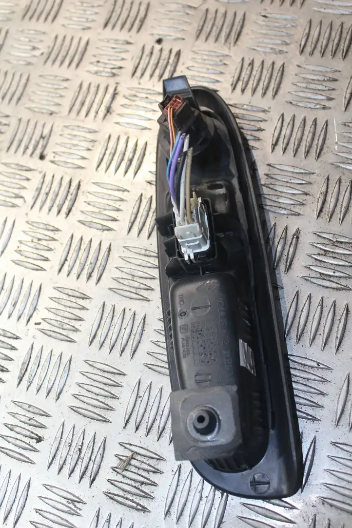 Renault Clio II (1998 - 2001) 8200084005 Кнопка стеклоподъемников — фото 4
