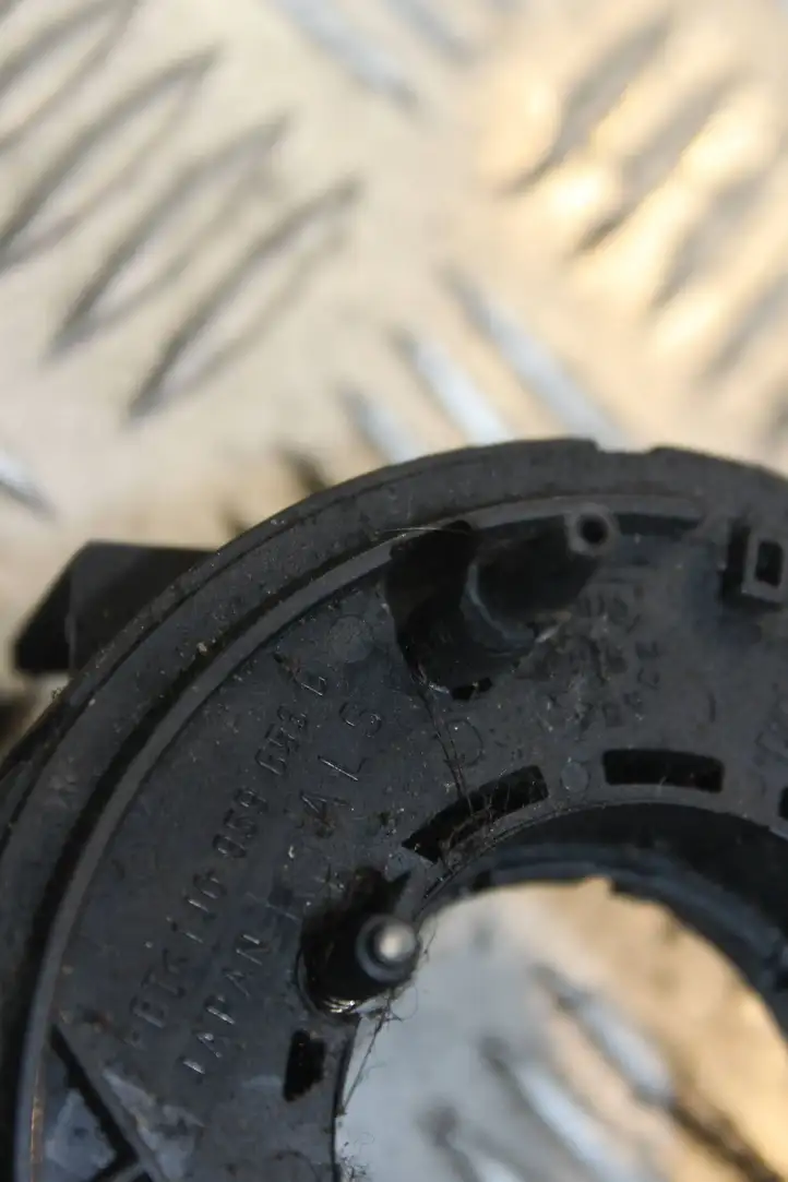 Audi A3/S3 8L (1996 - 2000) 1j0959653 Контактное кольцо SRS — фото 4
