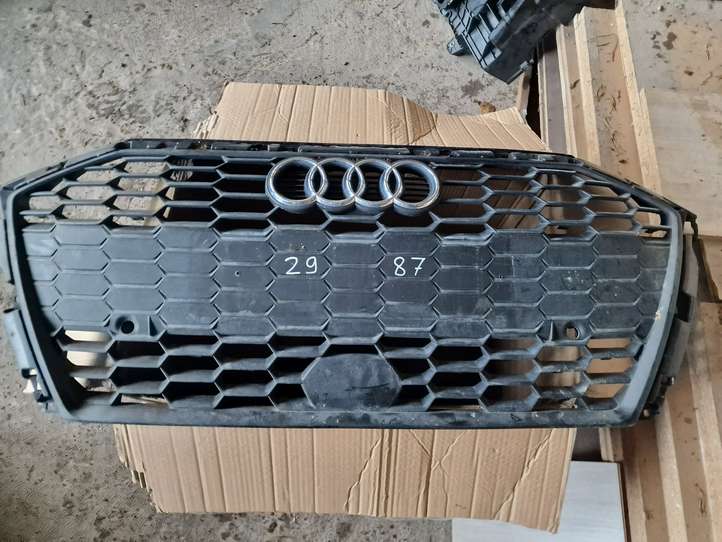 Audi A3/S3 8V (2012 - 2016)  8Y0853651 Верхняя решётка