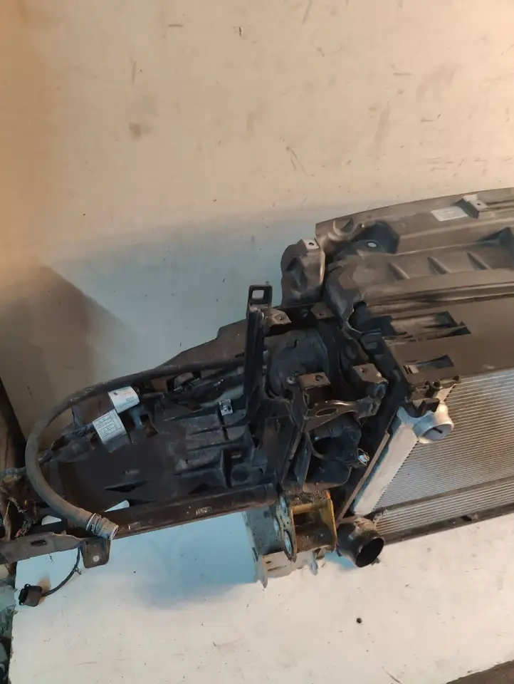 BMW 5 F10 F11 (2009 - 2016) 227931 Комплект передней части — фото 2