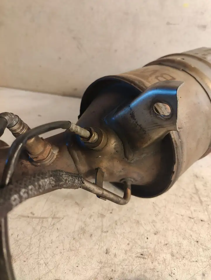 BMW 3 E90 E91 (2005 - 2012) 7810141 Катализатор / DPF / FAP — фото 4