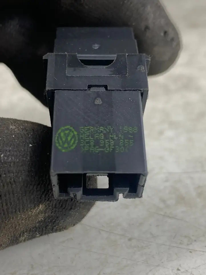 Volkswagen PASSAT B7 (2011 - 2014) 3C8959855 Кнопка стеклоподъемников — фото 4