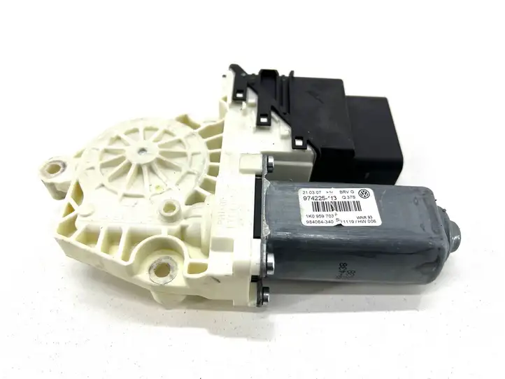 Volkswagen PASSAT B6 (2005 - 2010) 1K0959703P Стеклоподъемник задней двери — фото 2