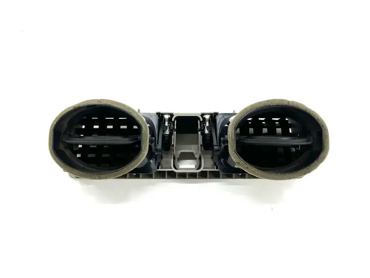 Volvo XC90 (2002 - 2006) 3409400 Центральный воздушный дефлектор — фото 2