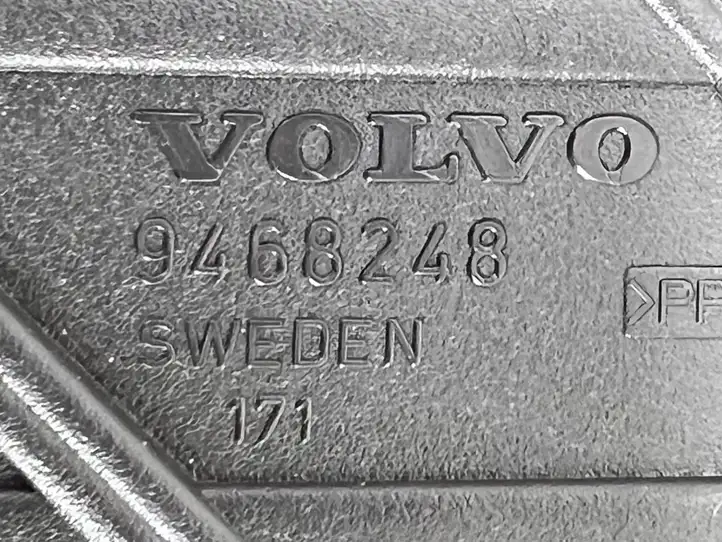 Volvo XC90 (2002 - 2006) 9468248 Пол багажника — фото 6
