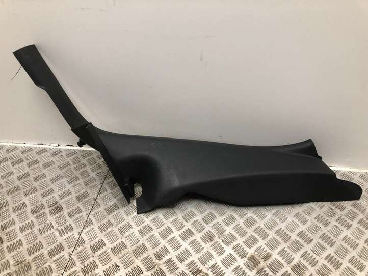 Audi Q3 (2011 - 2014)  8U0867768 Другая деталь отделки порогов/ стоек