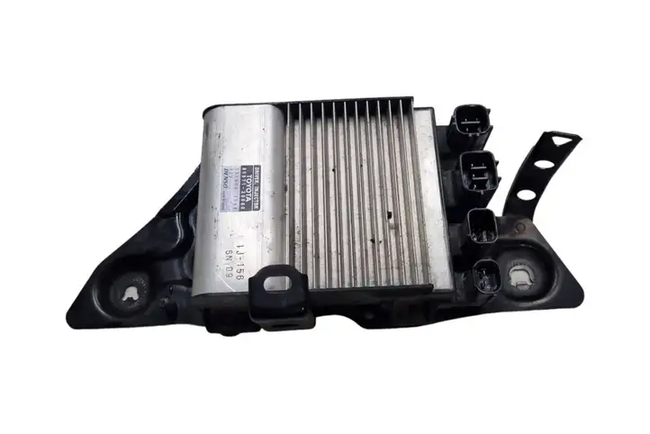 Toyota Avensis T270 (2009 - 2012) 8987120080 Блок управления форсунками — фото 1