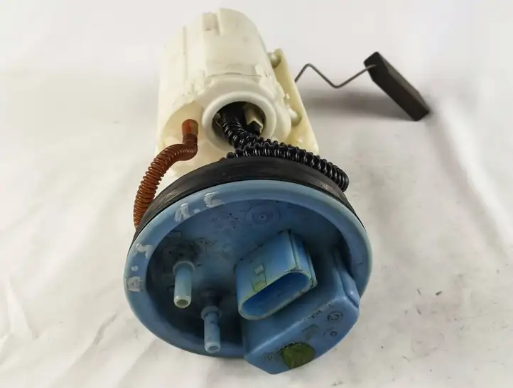 Audi A3/S3 8L (2000 - 2003) 8L0919051P Топливный насос (в баке) — фото 1