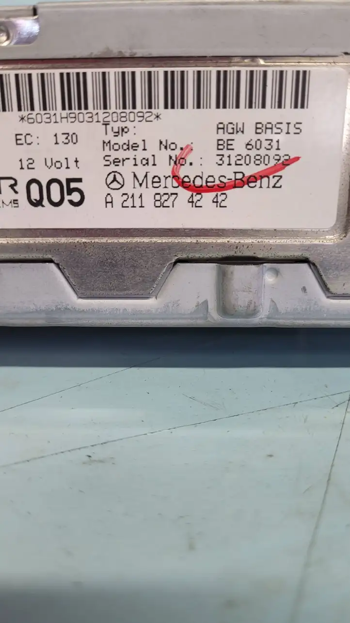 Mercedes-Benz E W211 (2002 - 2009) A2118274242 Усилитель звука — фото 3