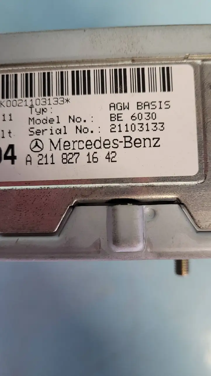 Mercedes-Benz E W211 (2002 - 2009) A2118271642 Усилитель звука — фото 4