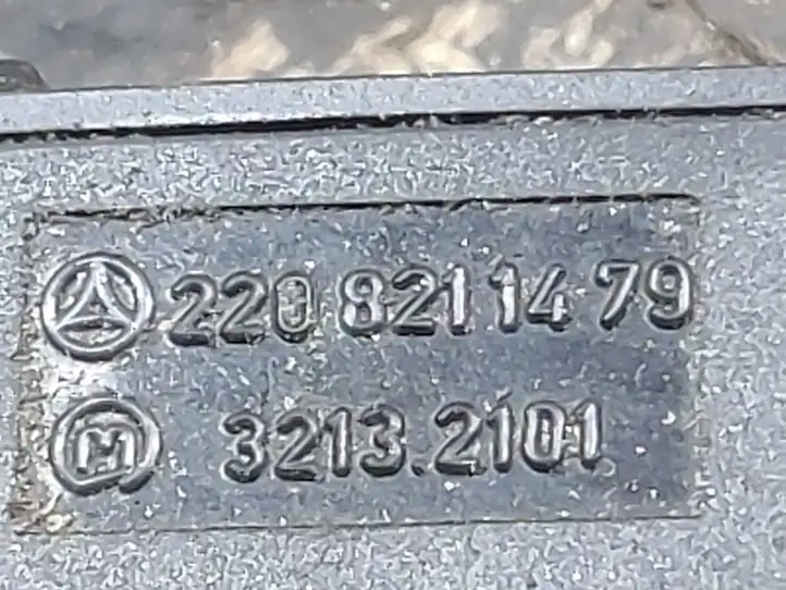 Mercedes-Benz CL C215 (2000 - 2006) 2208211479 Кнопка закрытия багажника — фото 3