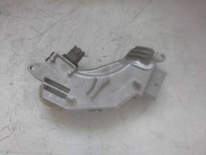 Opel Signum (2002 - 2008)  73421312U Реле вентилятора печки салона