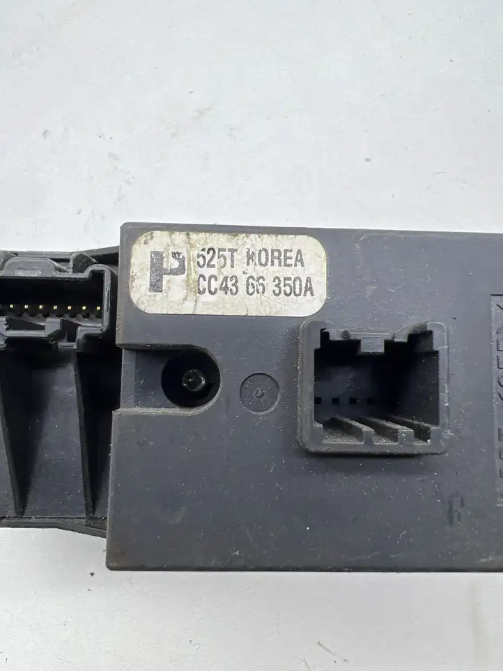 Mazda 5 (2005 - 2010) CC4366350A Кнопка стеклоподъемников — фото 2