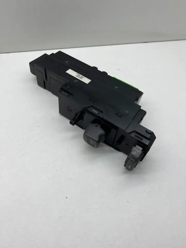 Volvo S80 (1998 - 2004) 9496386 Кнопка стеклоподъемников — фото 1