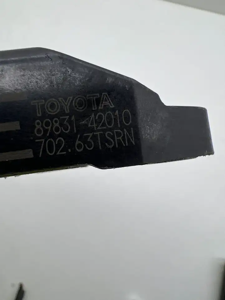 Toyota RAV 4 (XA30) (2006 - 2016) 8983142010 Датчик удара SRS — фото 2