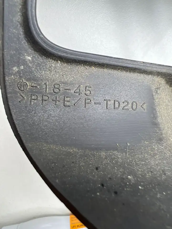 Toyota RAV 4 (XA30) (2006 - 2016) Обшивка рулевой колонки — фото 3