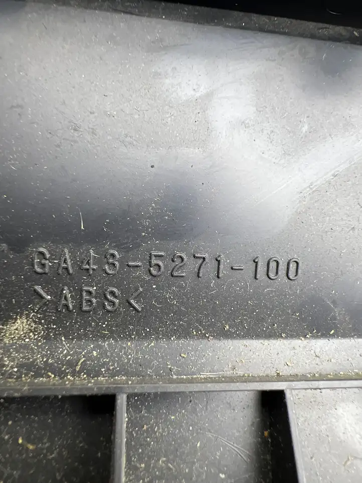 Subaru Legacy (2003 - 2009) GA435271100 Центральный воздушный дефлектор — фото 3