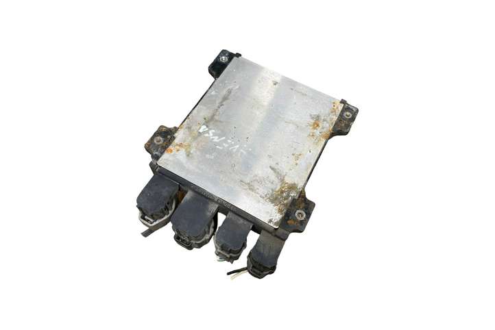 Toyota Avensis T270 (2009 - 2012)  8987120080 Блок управления топливных форсунок