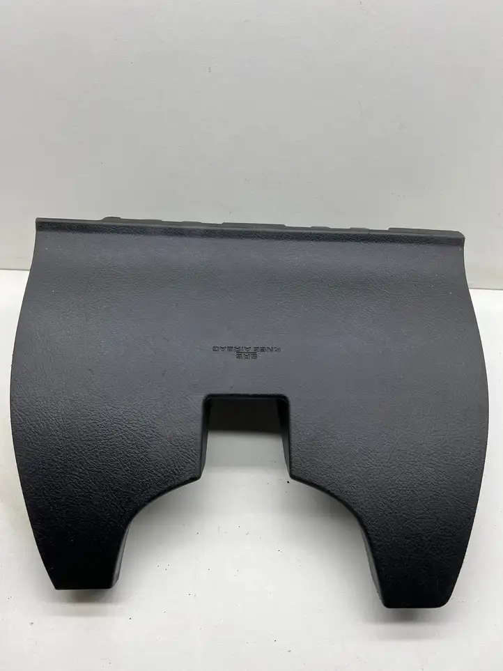 Toyota Corolla Verso AR10 (2004 - 2009) 108206807M07 Коленная подушка безопасности — фото 1