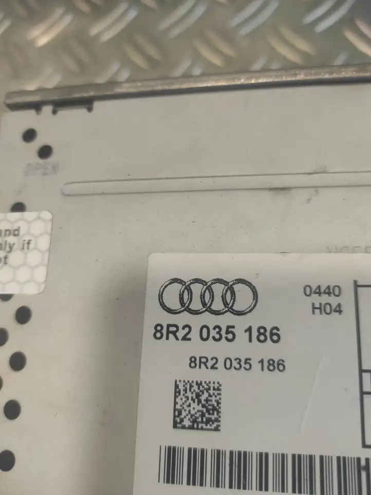 Audi A5 8T 8F (2011 - 2016) 8R2035186 Магнитола / мультимедийная система — фото 2