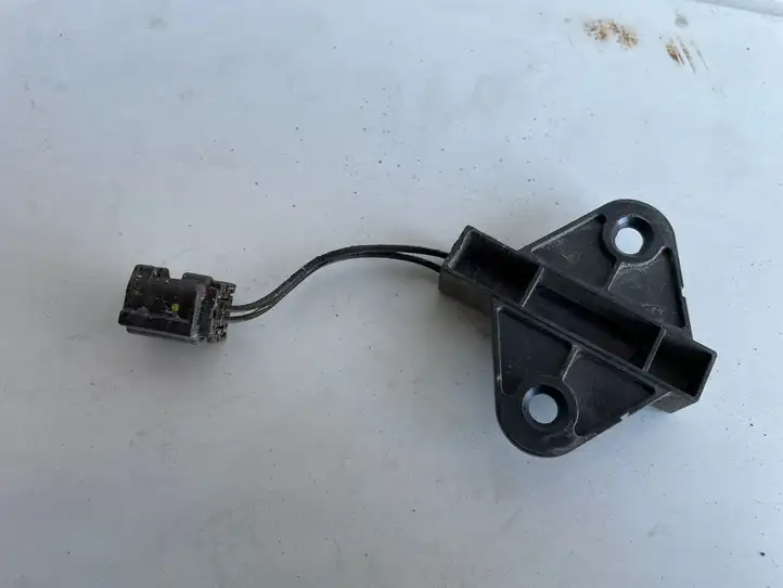 Mitsubishi Outlander (2014 - 2016) 8637B115 Антенна системы Keyless — фото 2